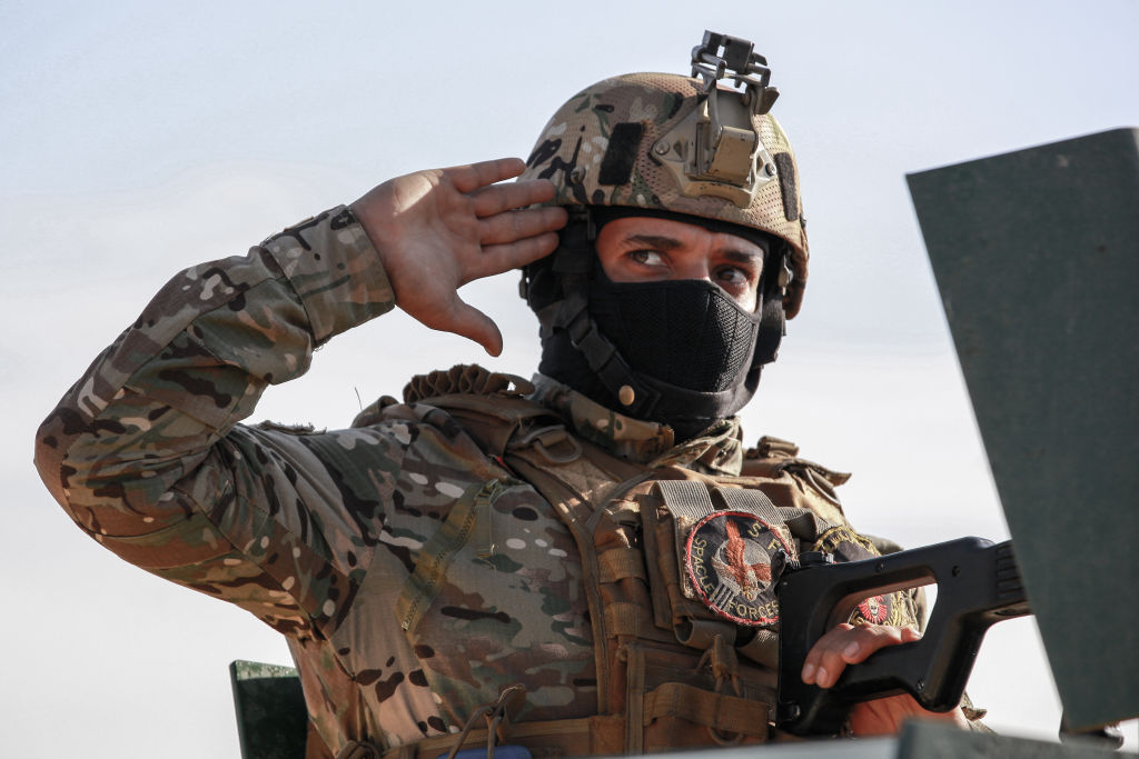 Salute 
