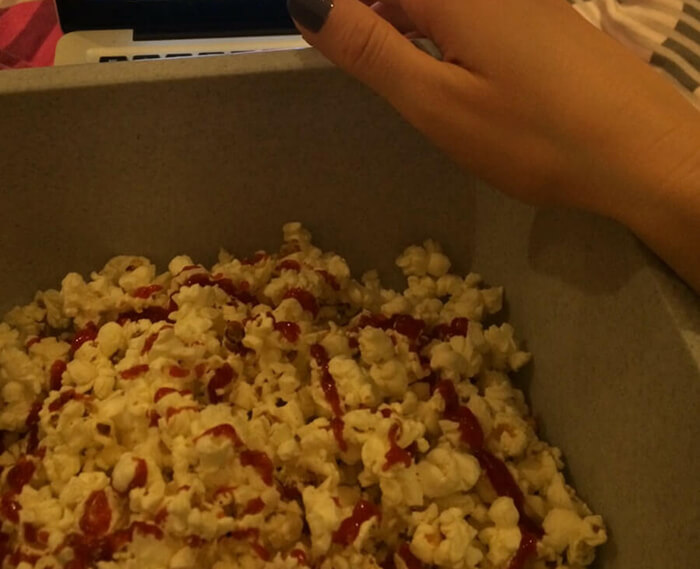 ketchup-popcorn-1-5862424t-70105-32876.jpg