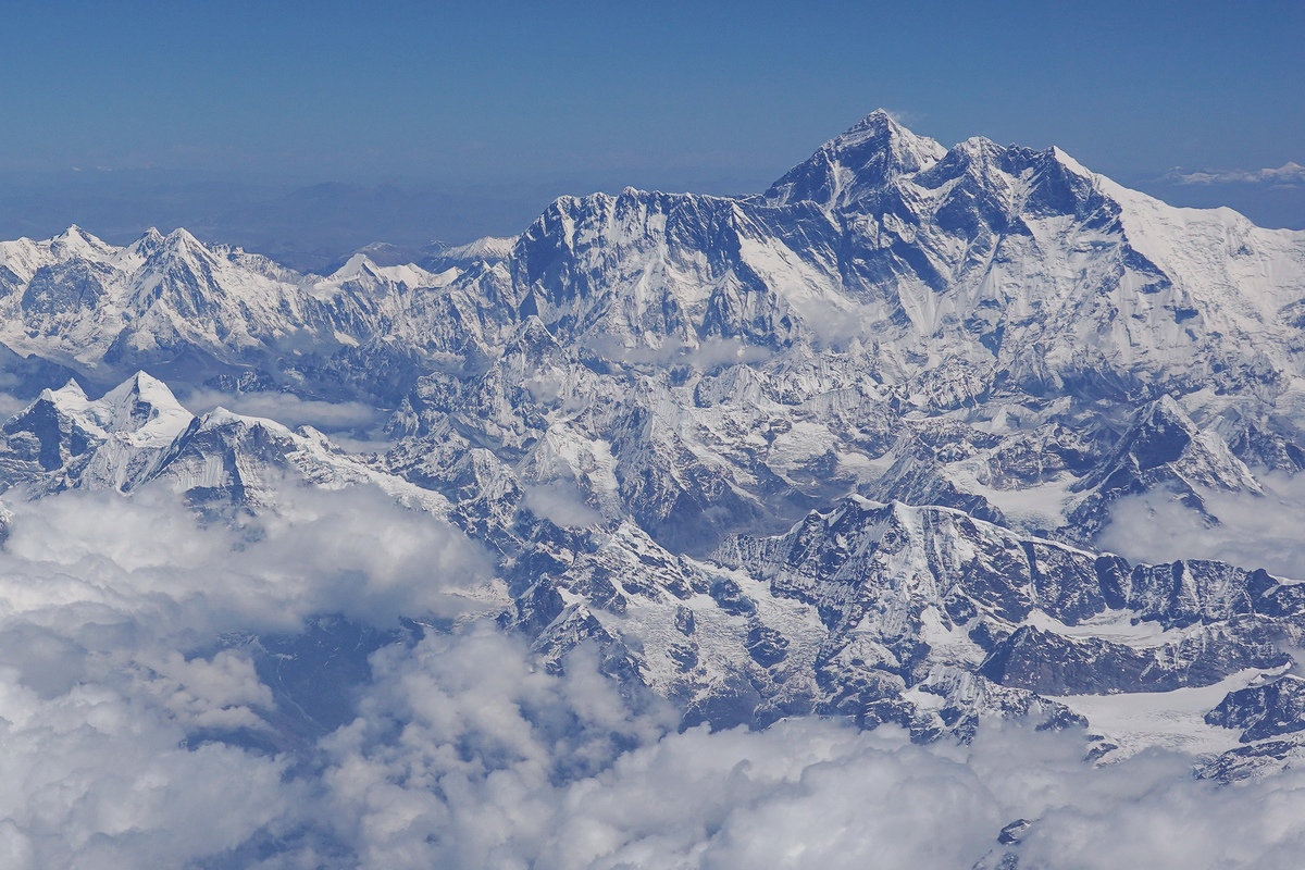 This is the majesty of Mount Everest