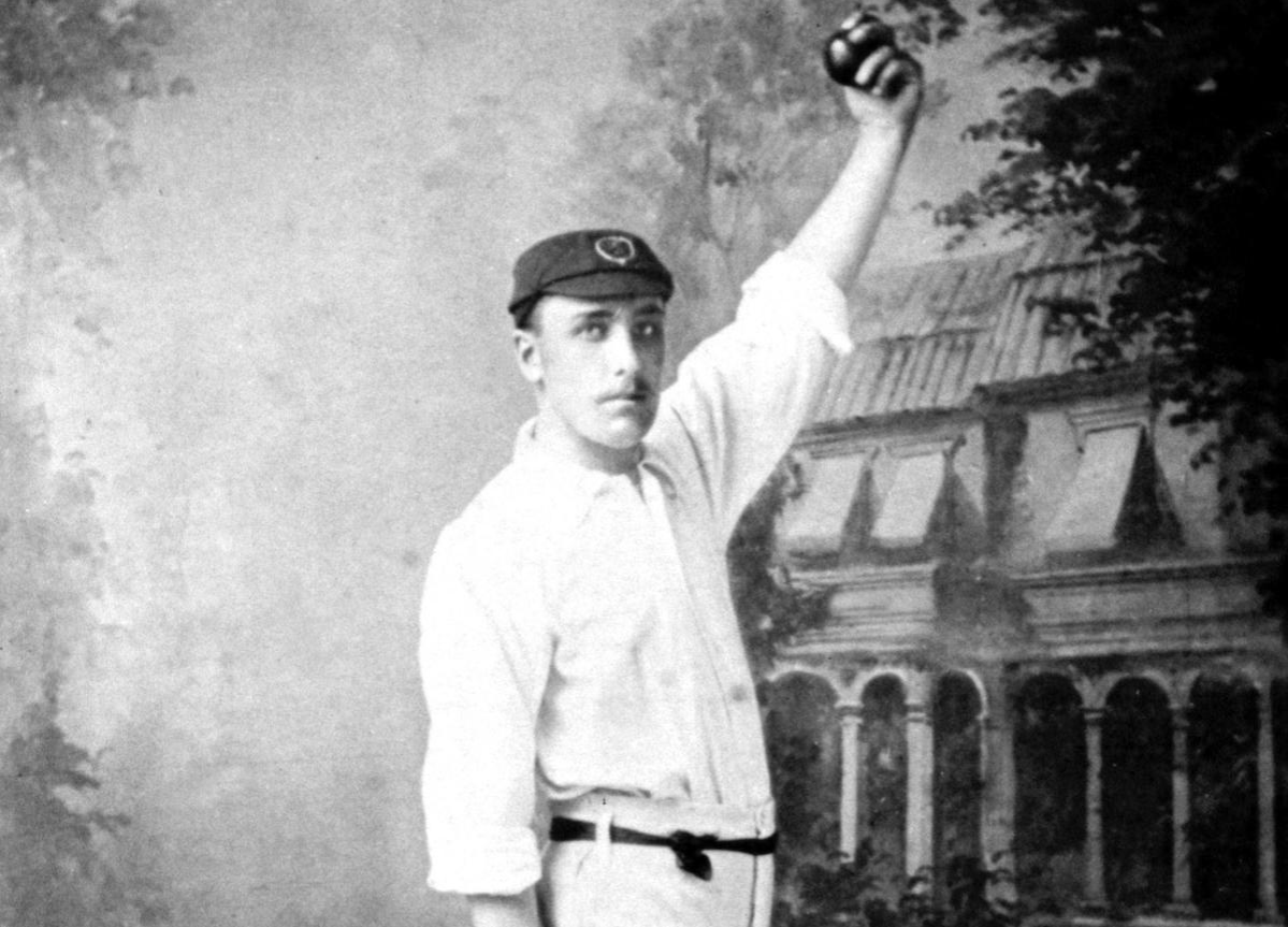 wilfred rhodes has taken the most wickets in cricket history