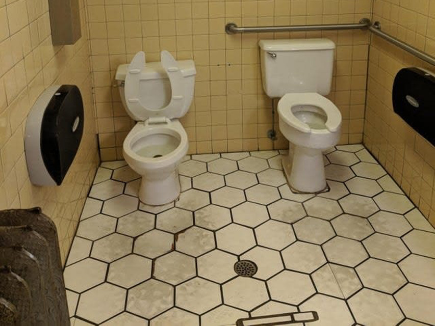 side by side you can go with a friend or stranger if you so choose 