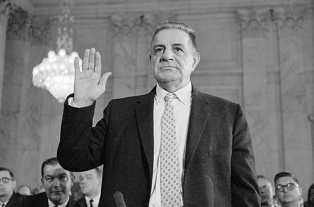 Valachi being sworn in 