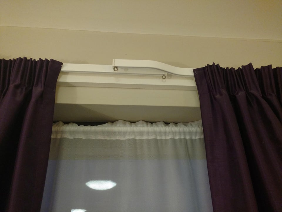 curtain overlap in a hotel