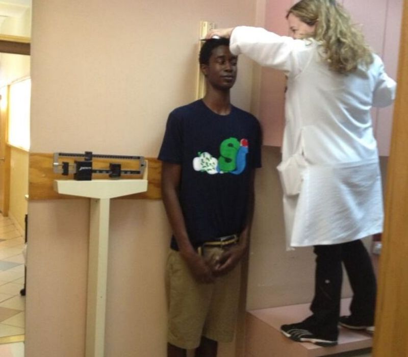 doctors mesauring
