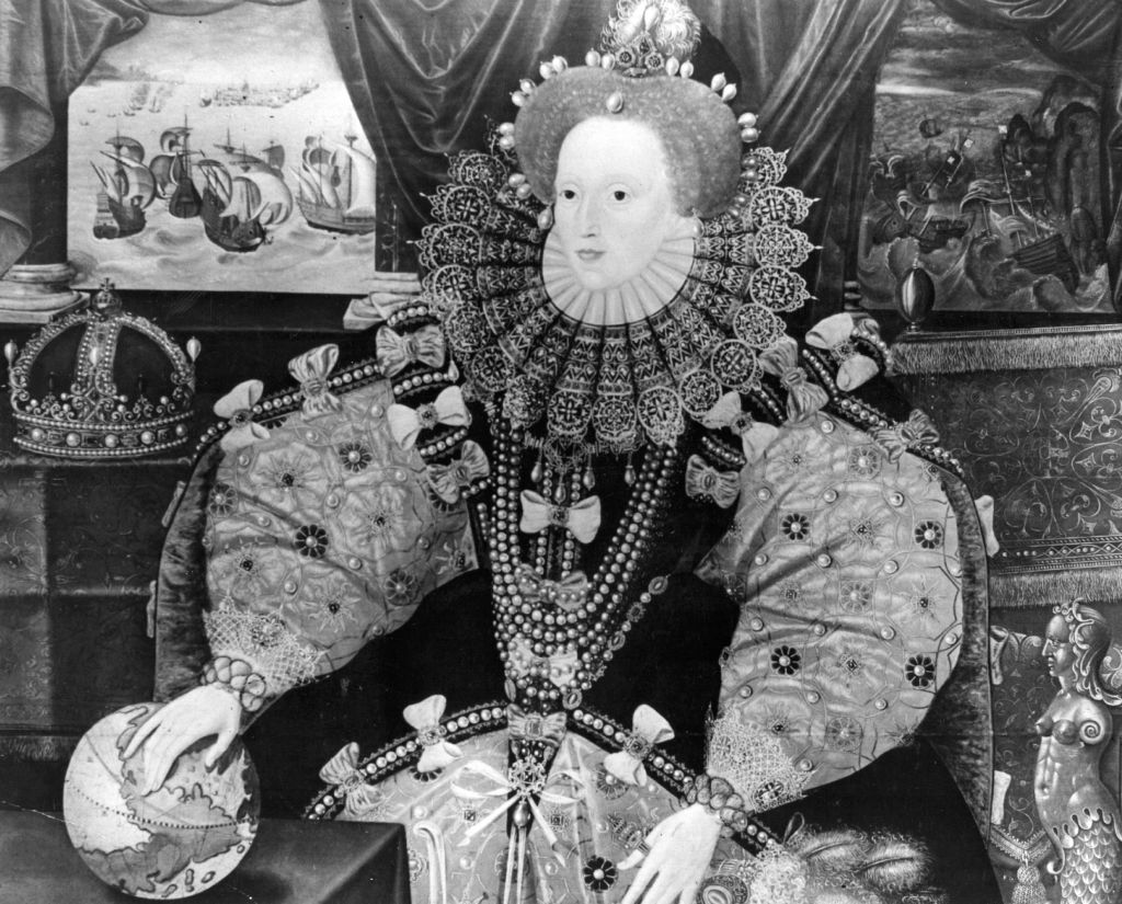 queen elizabeth i depictued in a painting
