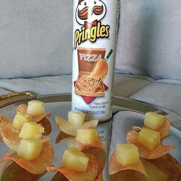 hawaiian-pizza-pringles-11507