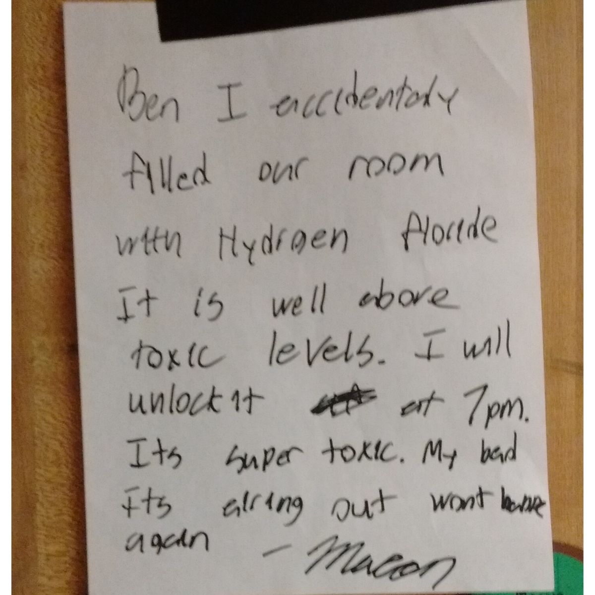 note from your roommate about toxic gas