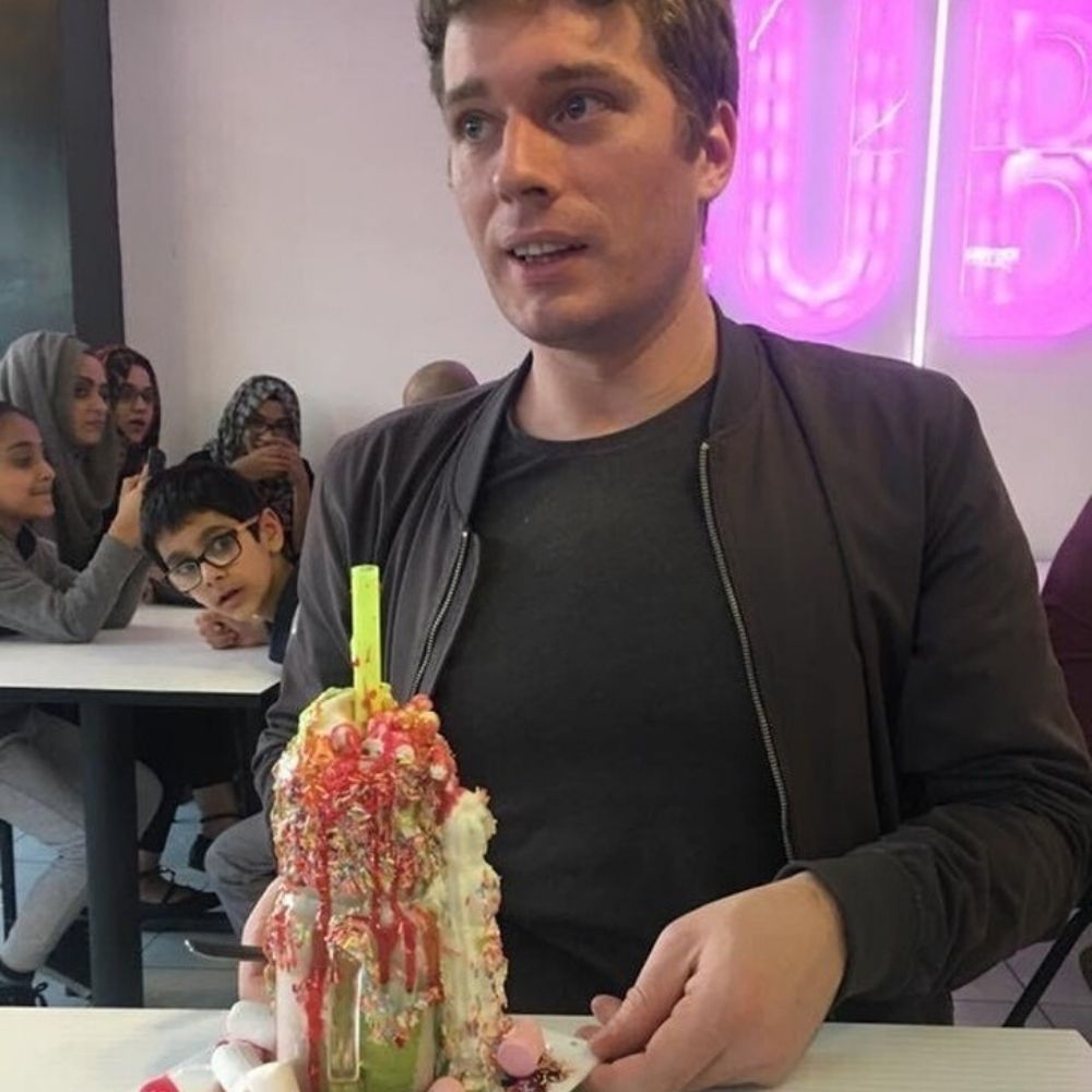 whatcha got there boy looking at dessert