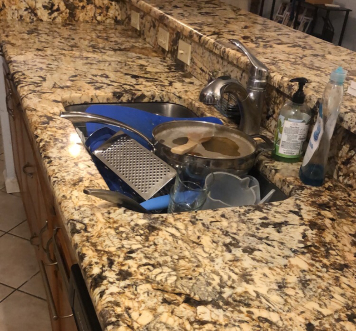 dishes in the sink 