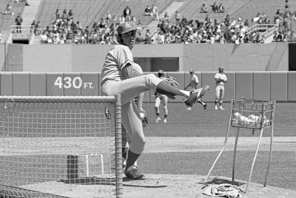 mike kekich pitching warm ups