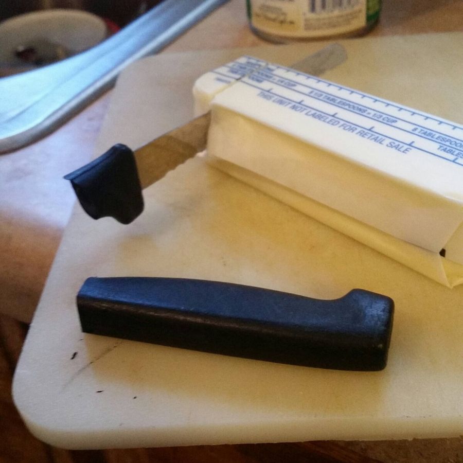 broken butter knife handle