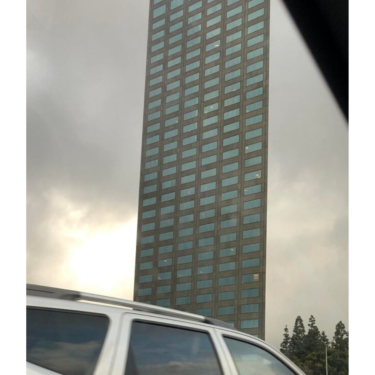 building that only looks 2D