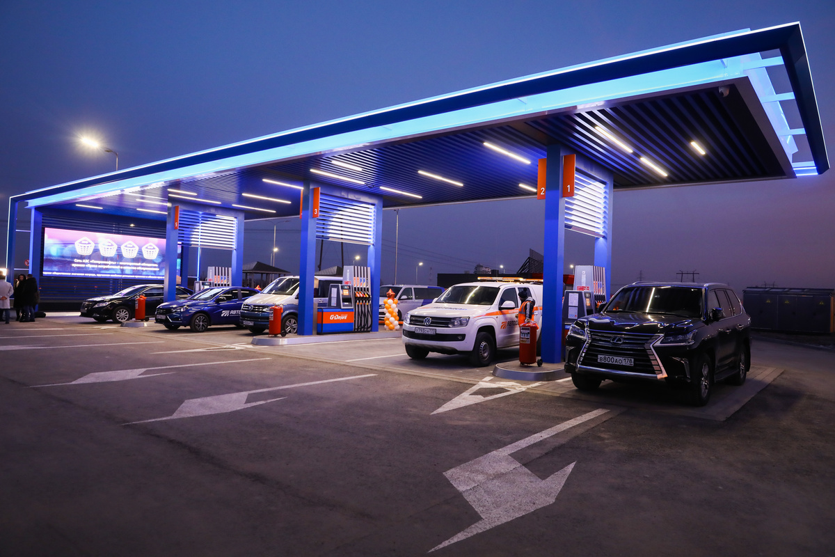 M-11 Moscow-to-St Petersburg Motorway