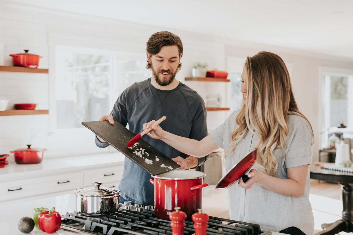 couple cooking in the kitchen
