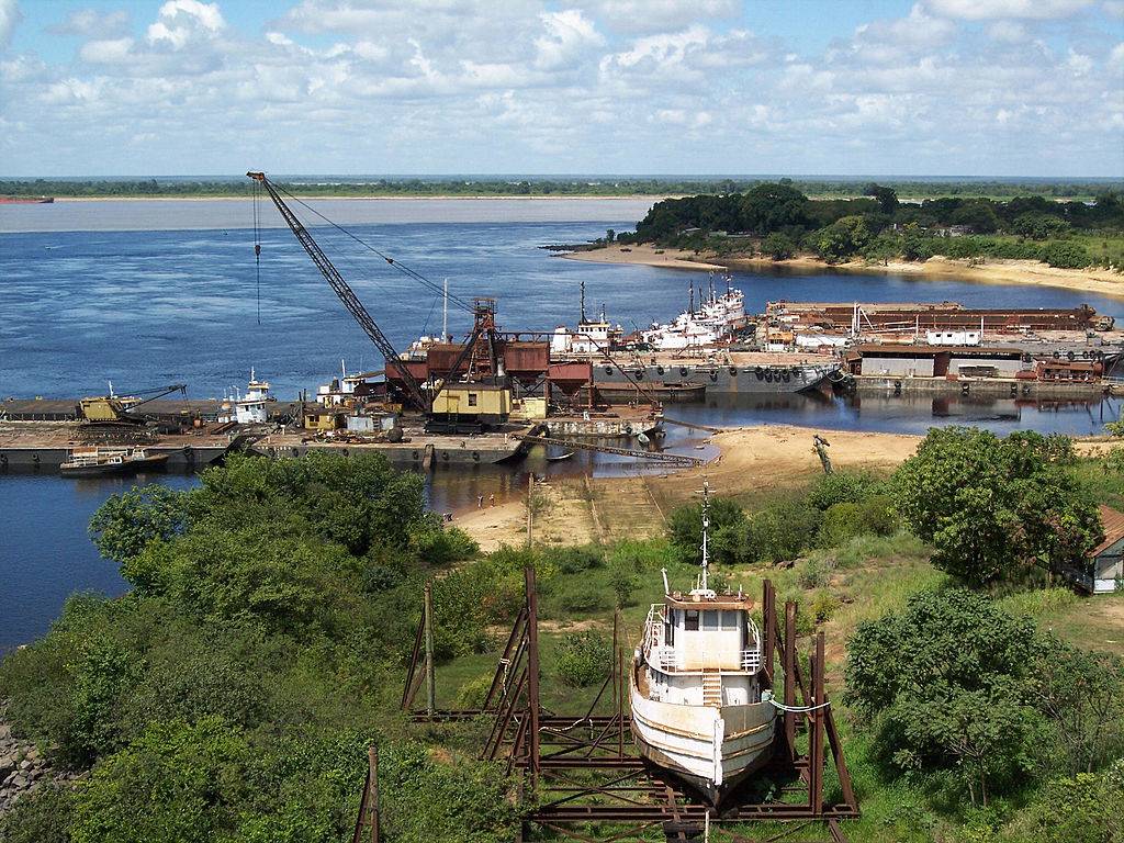 boats near the water in ciudad guayana, venezuela