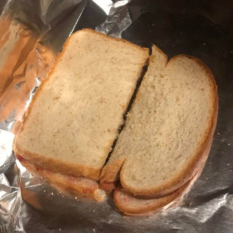 someone cuts their sandwich badly