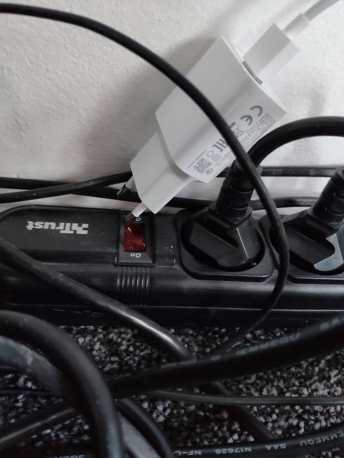 5e7904279ef19_exmj4dhu31o41__700