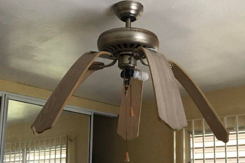 a fan that melted because of the heat