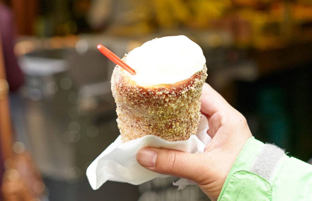 a Trdelnik cake with ice cream inside