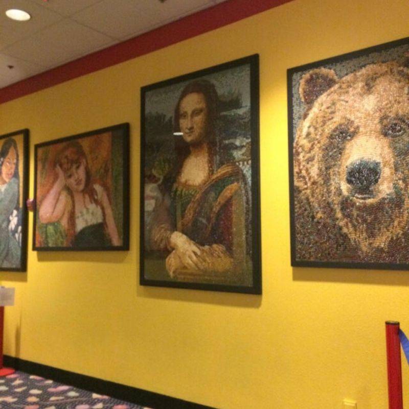 the Mona Lisa made out of jelly beans