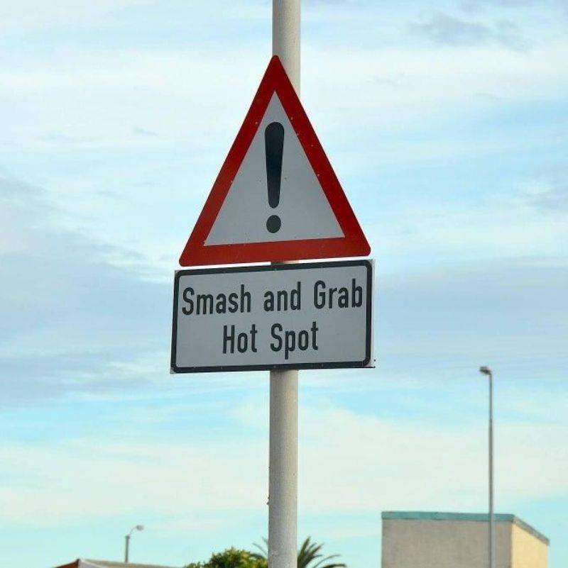 a smash and grab hot spot sign