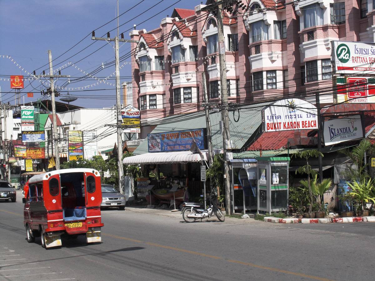 tuktuk in phuket