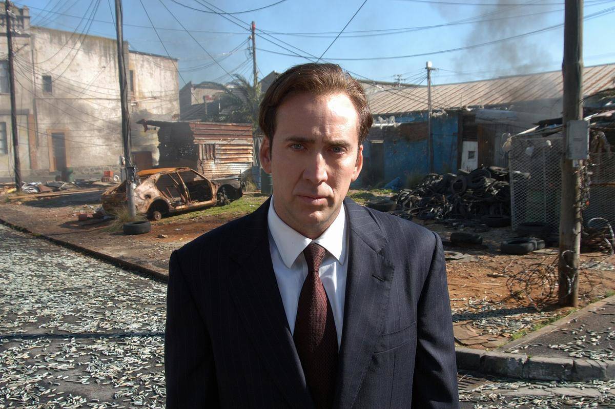 still of Nick Cage in Lord of War