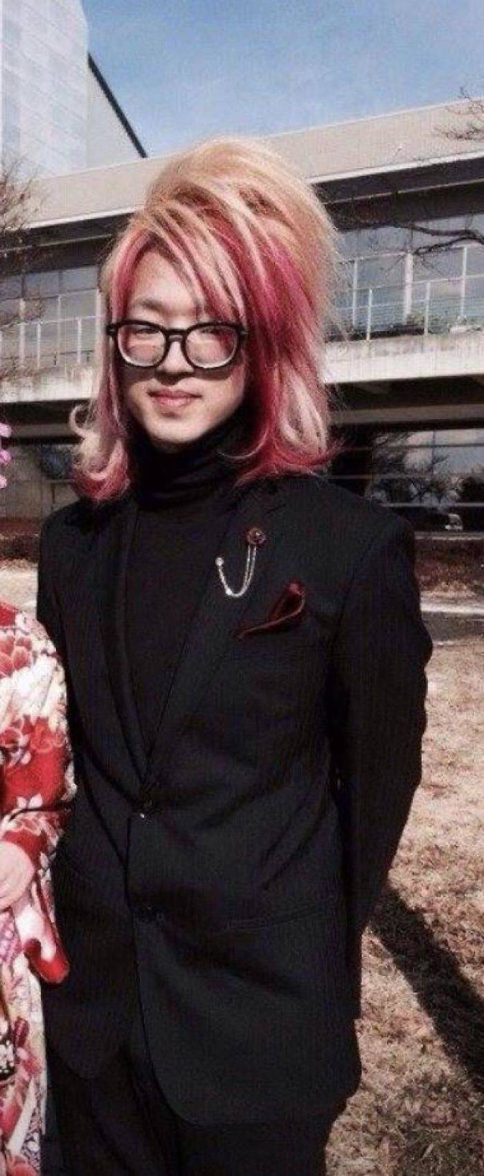 5f3cef69c2332_8f9zlquwflr41__700