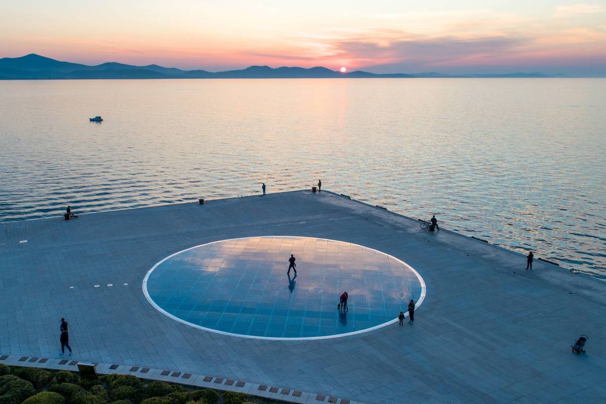 zadar greeting to the sun croatia