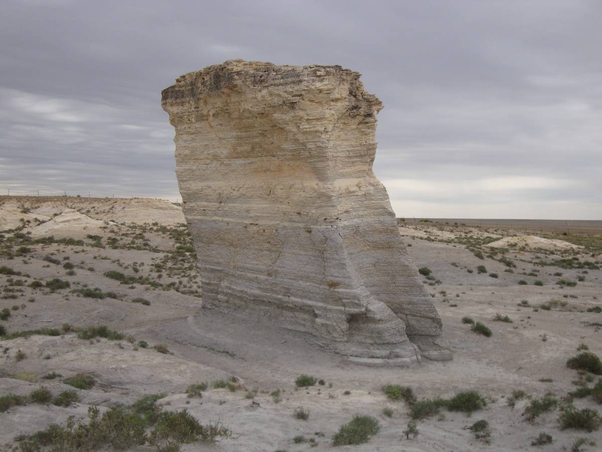 kansas monument rocks