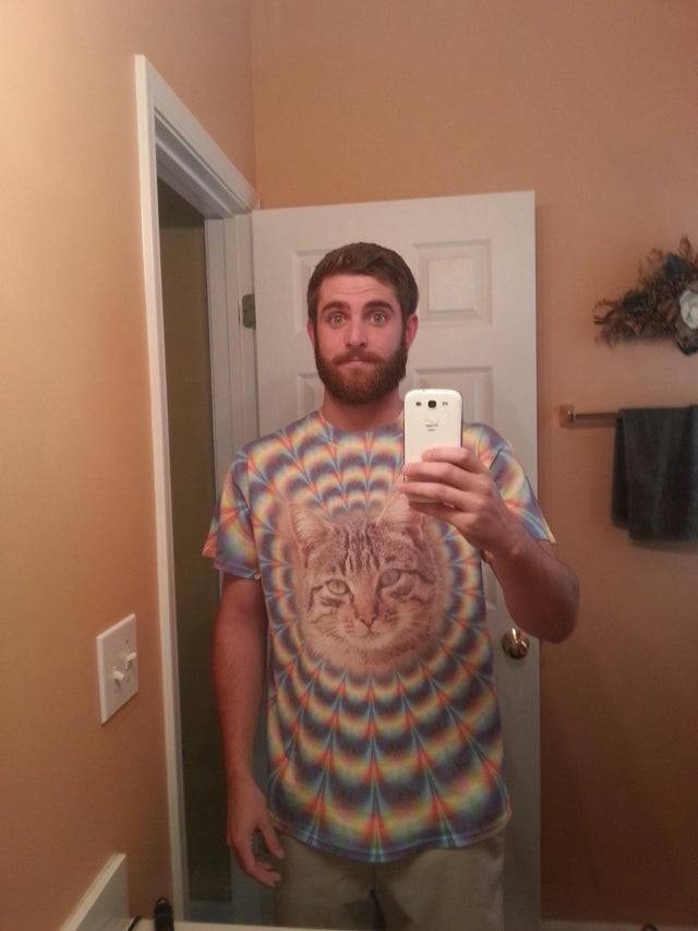 psychedelic cat on tshirt for grandson