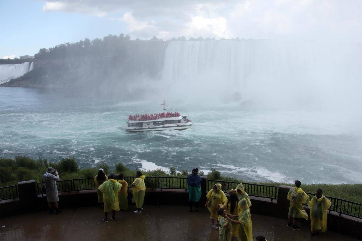 maid of the mist niagara falls