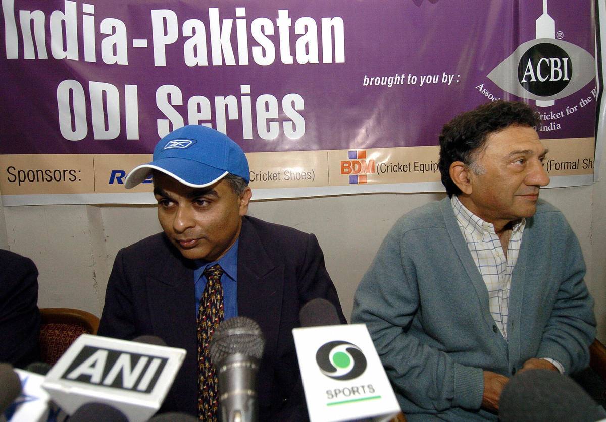 Chairman of Association for Cricket for the Blind in India (ACBI) George Abraham (L) and former Indian Test Cricketer Abbas Ali Baig (R) listen to reporters during a press conference.