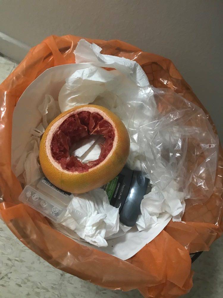 eating grapefruit from the center