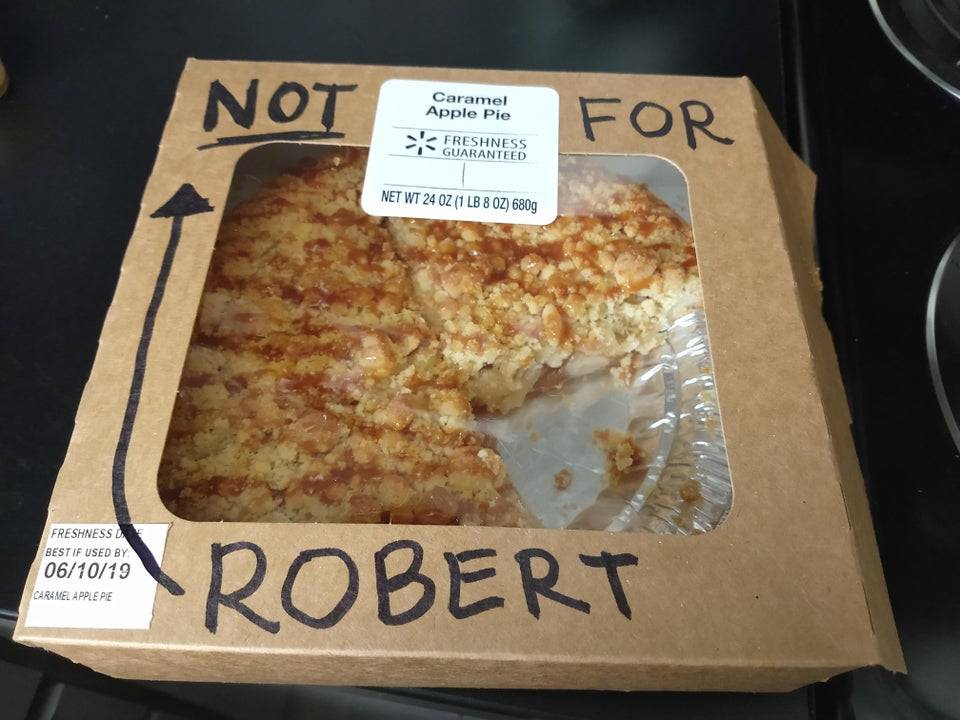 writing on pie for roommate