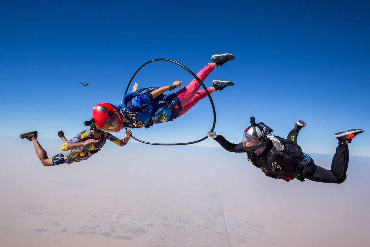 skydiving stunts