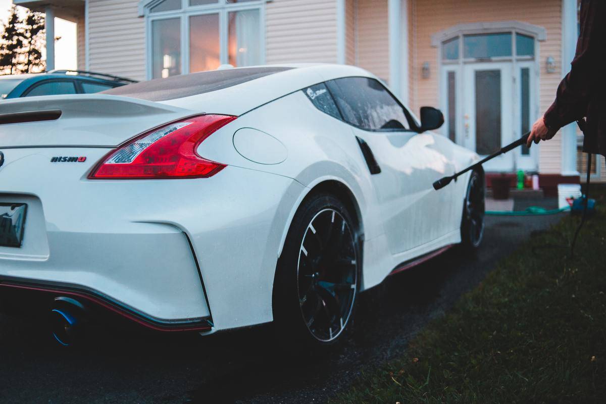 washing a white car
