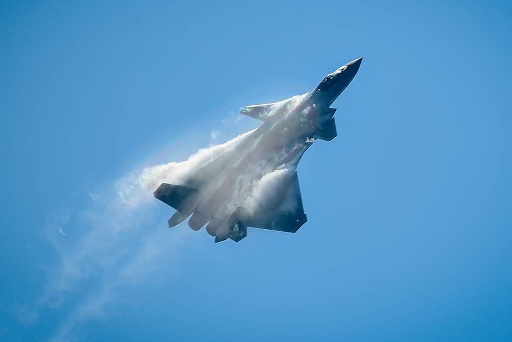 10. Chengdu J-20 Black Eagle