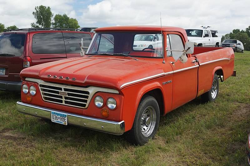 800px-1964_Dodge_D-200_Pick-Up_(27785858403)