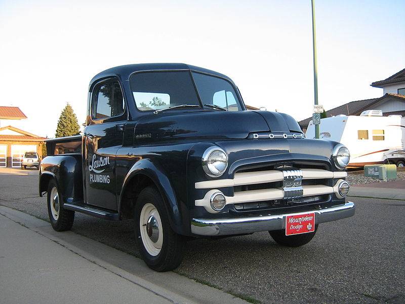 Dodge_B-Series_Truck_(3861127244)