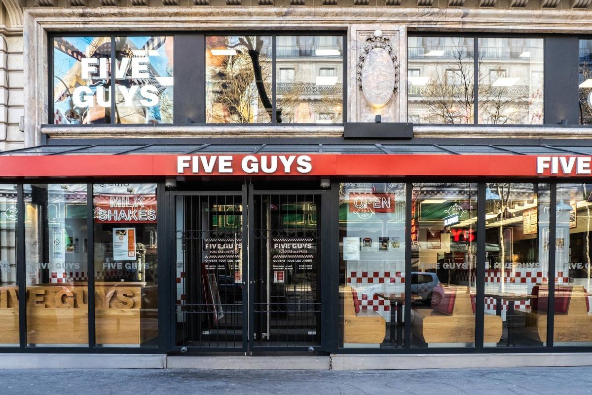 General view of a closed Five Guys restaurant