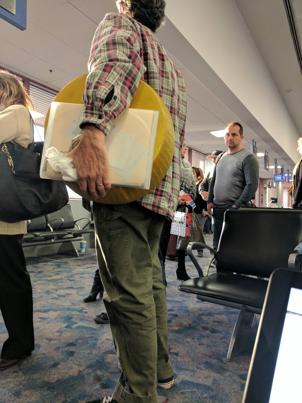 cheese wheel for carry on