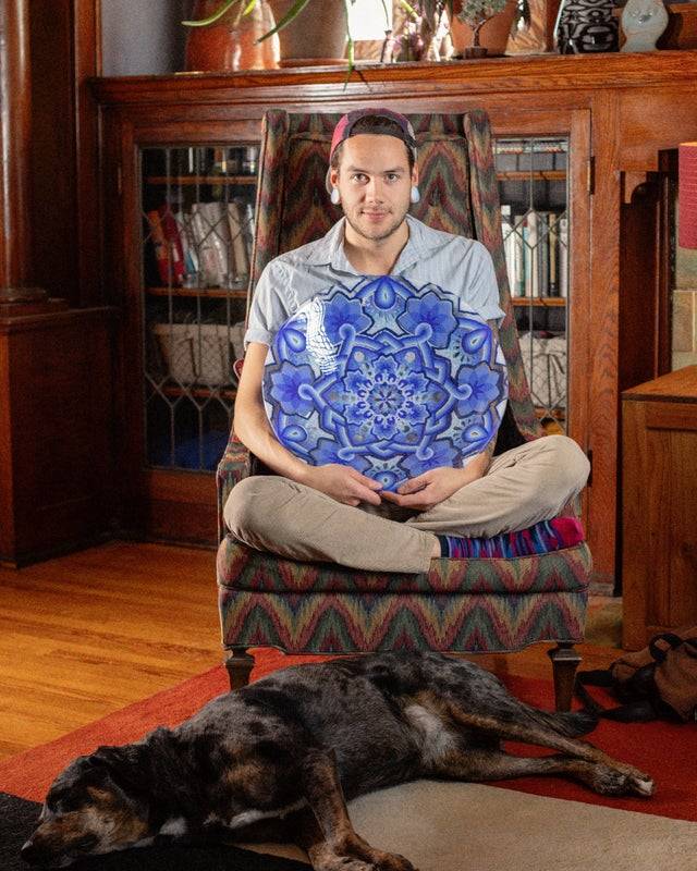 glass bowl made of 8800 pieces