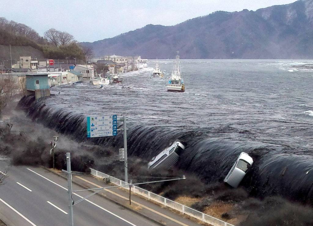 Picture of tsunami 