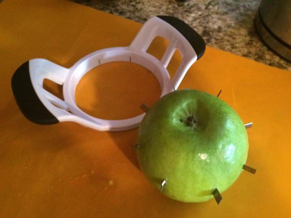 apple slicer broke off in apple