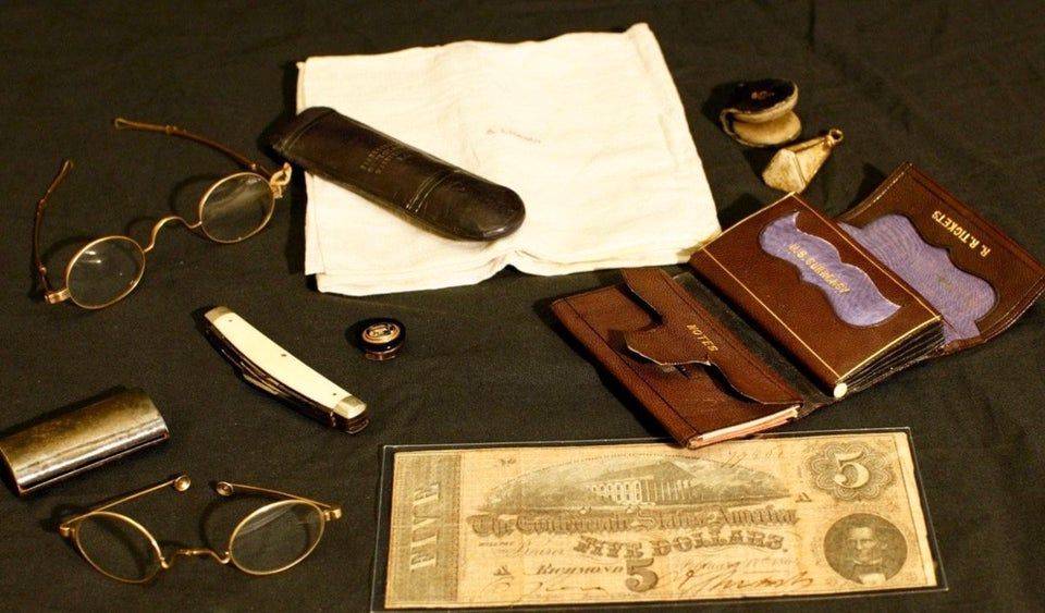 abraham lincoln pocket contents