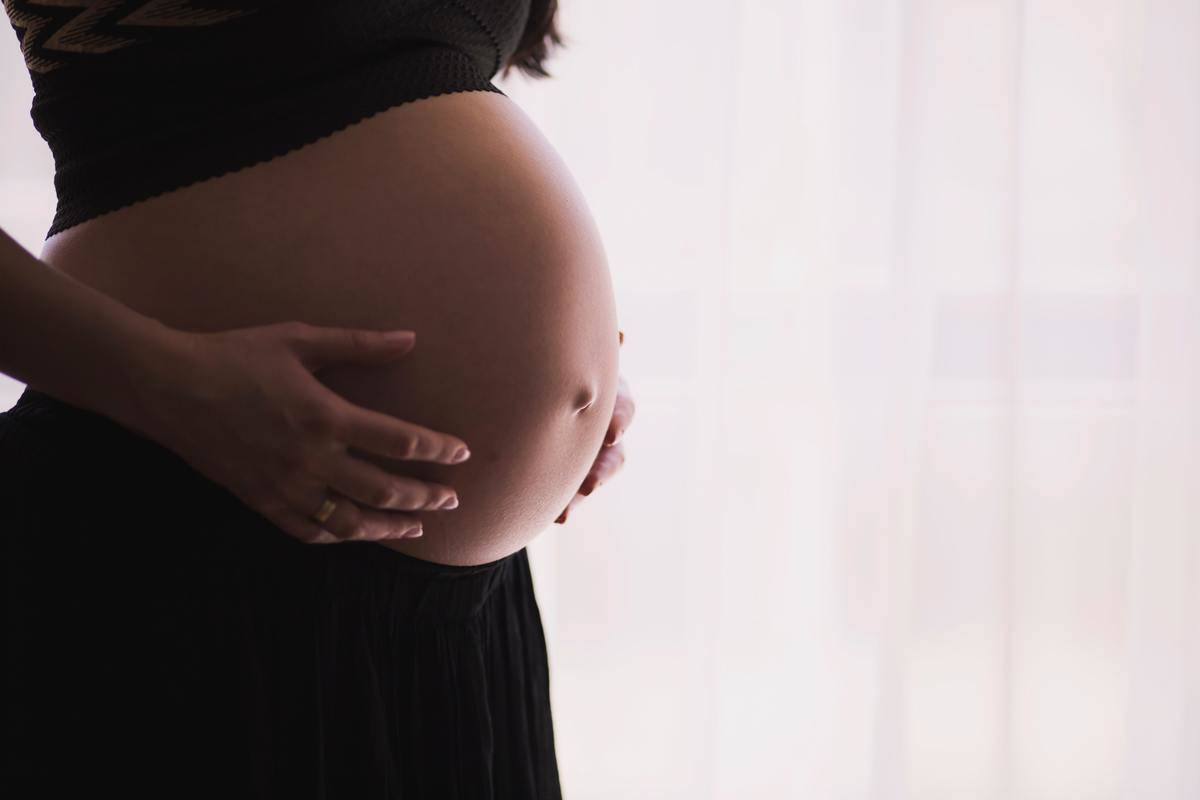 Mom pregnant belly