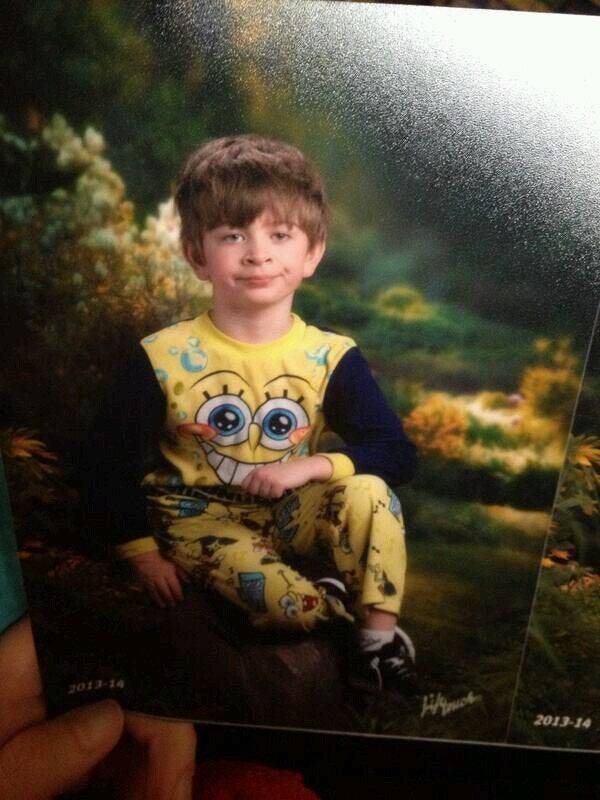 kid wearing sponge bob pjs