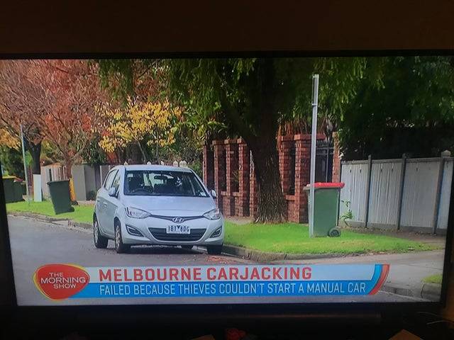 news story about a failed carjacking because the thieves did not know how to start a manual car