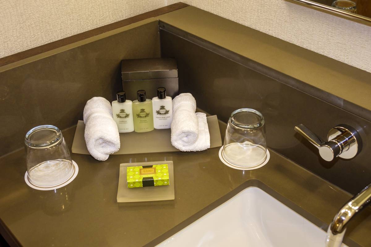 hotel toiletries